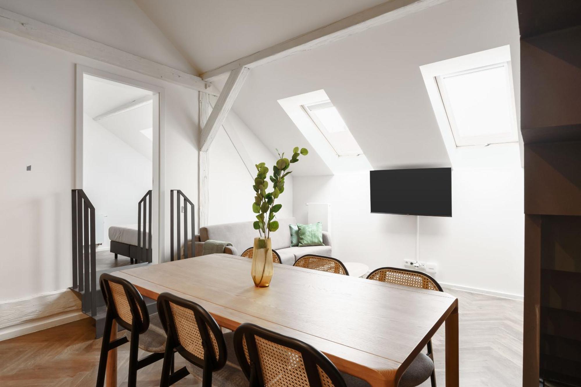 Limehome Prague Halkova Bagian luar foto