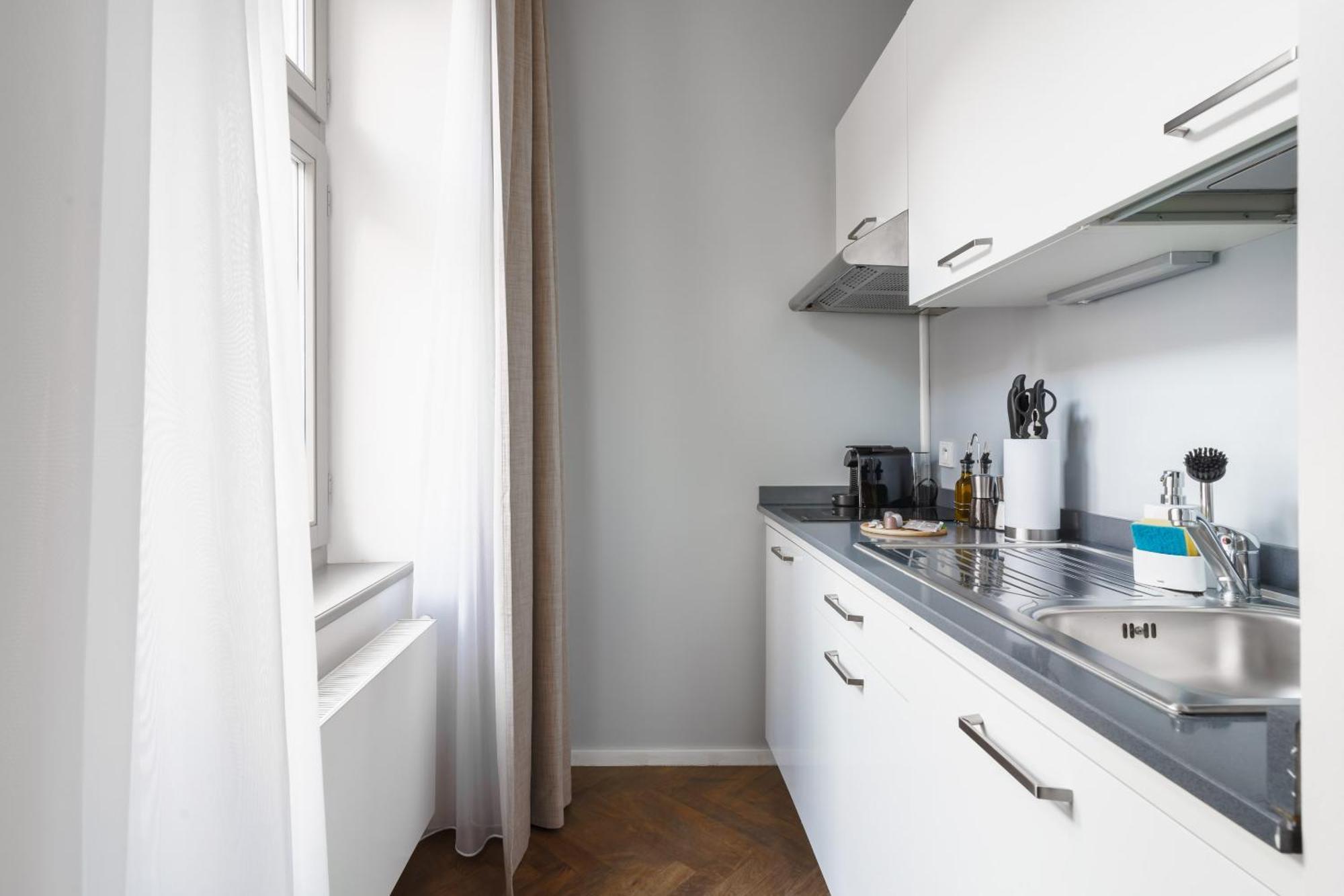 Limehome Prague Halkova Ruang foto