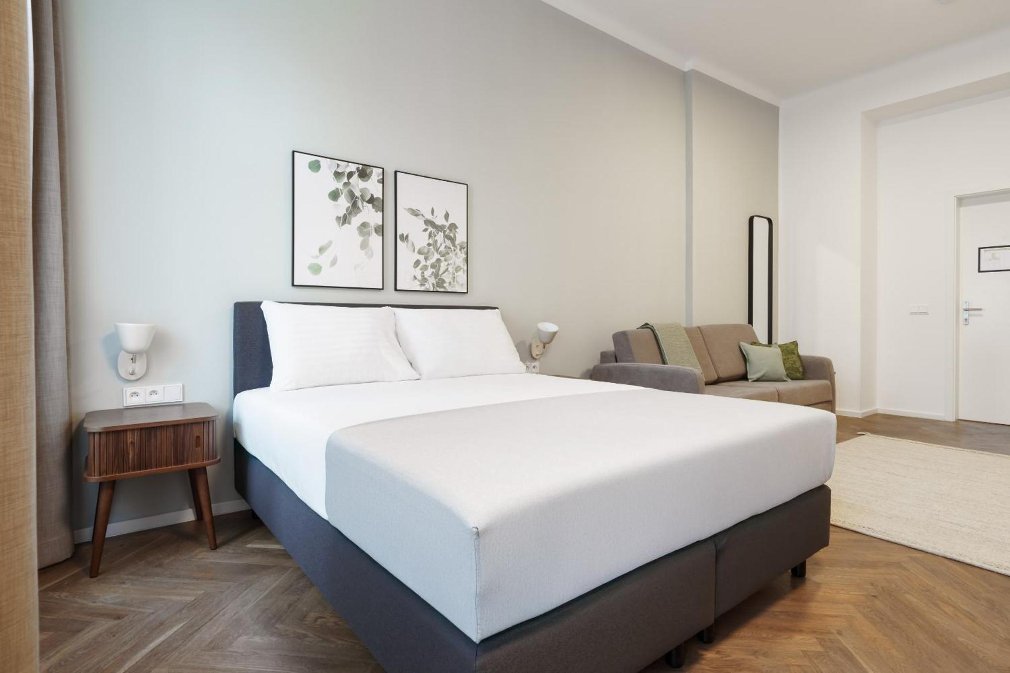 Limehome Prague Halkova Bagian luar foto