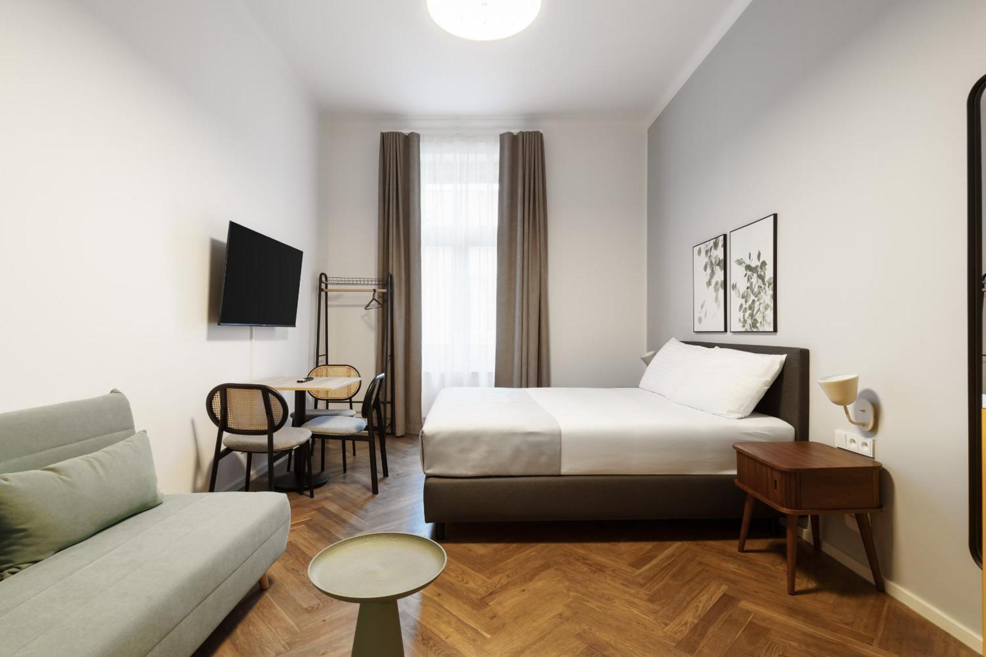 Limehome Prague Halkova Bagian luar foto