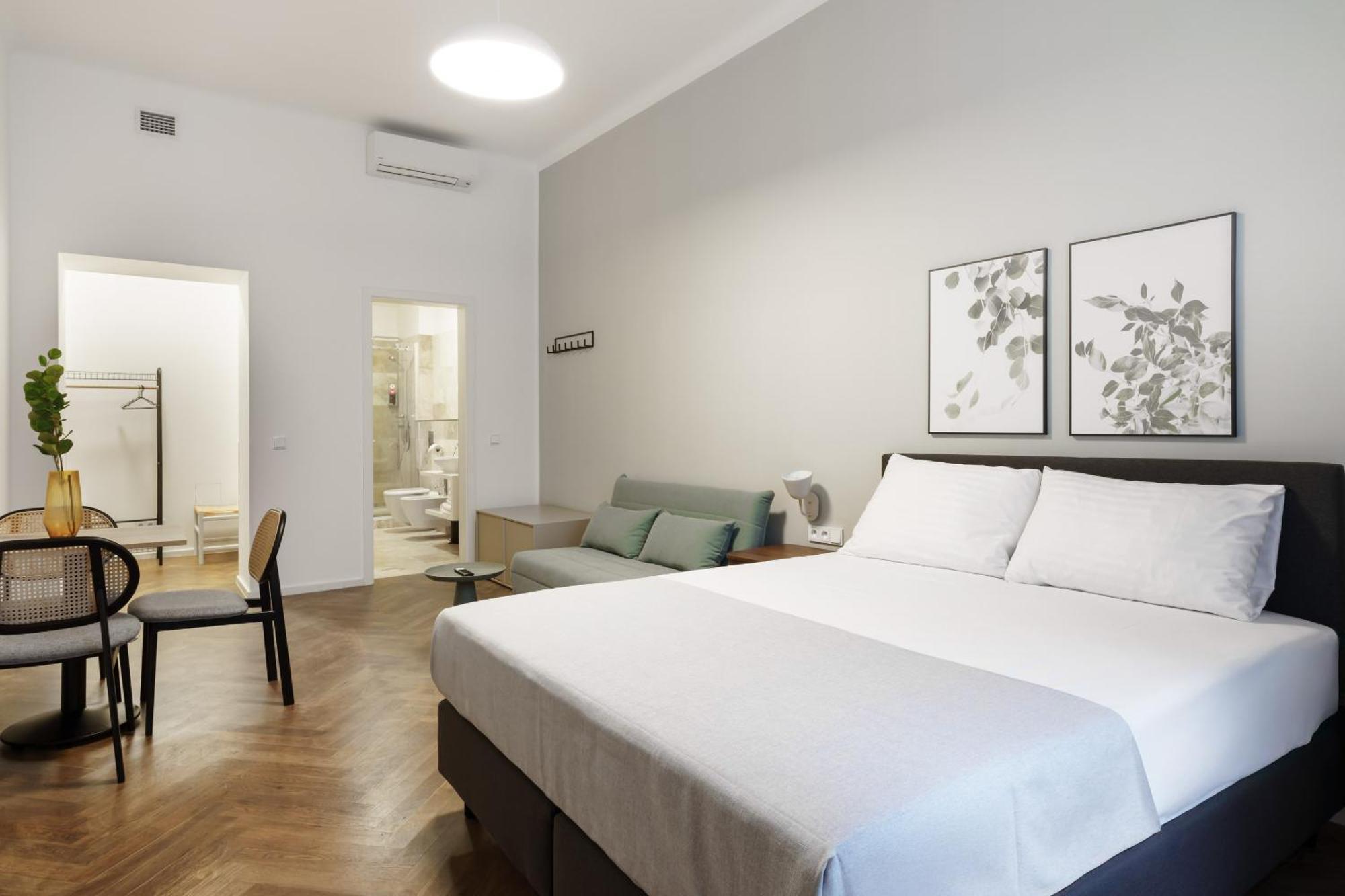 Limehome Prague Halkova Bagian luar foto